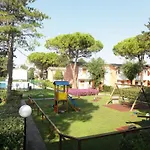 Flat In A With Shared Pool *