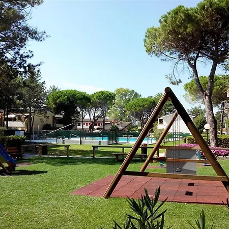 Flat In A With Shared Pool * Μπιμπιόνε
