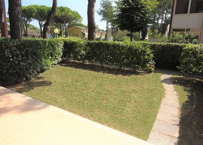 Flat In A With Shared Pool * Bibione